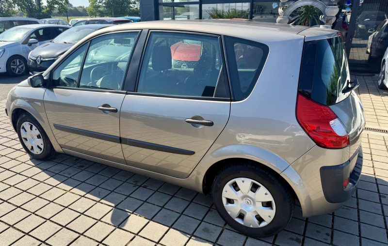 RENAULT SCENIC 1.6I 112CH 16V AUTHENTIQUE  2008