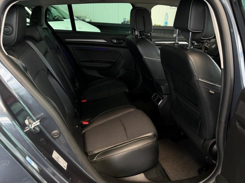 🚗 Renault Megane IV BOSE 1.2 TCE 130 ✨ Toit ouvrant 📸 Caméra 🔄 Reprise 🛡️ Garantie