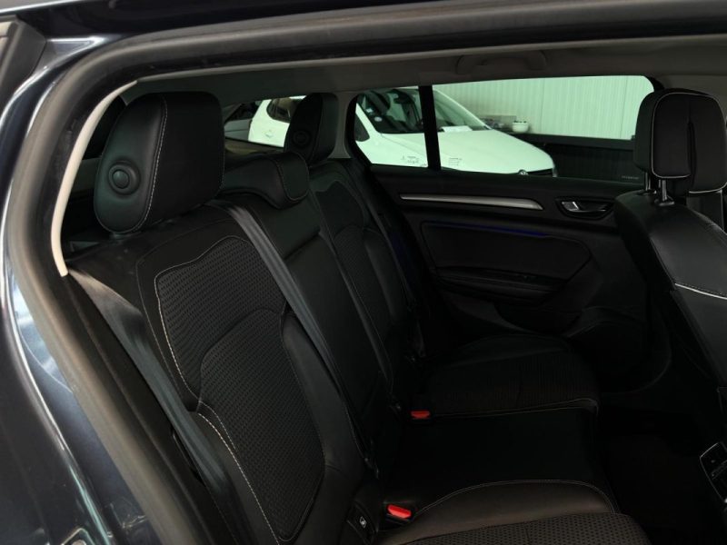 🚗 Renault Megane IV BOSE 1.2 TCE 130 ✨ Toit ouvrant 📸 Caméra 🔄 Reprise 🛡️ Garantie