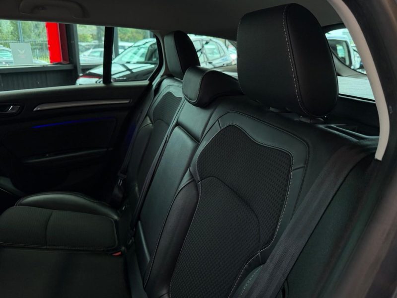 🚗 Renault Megane IV BOSE 1.2 TCE 130 ✨ Toit ouvrant 📸 Caméra 🔄 Reprise 🛡️ Garantie