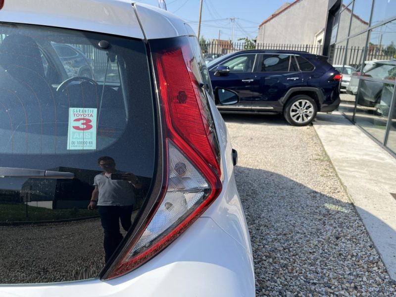 TOYOTA AYGO 1.0 VVT-I 72ch X PH2 07/2021 TVA RECUPERABLE
