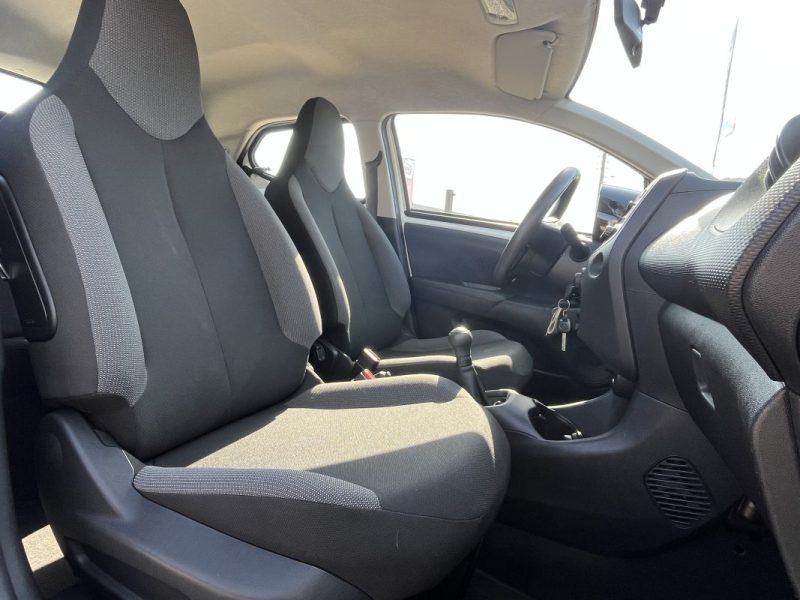 TOYOTA AYGO 1.0 VVT-I 72ch X PH2 07/2021 TVA RECUPERABLE