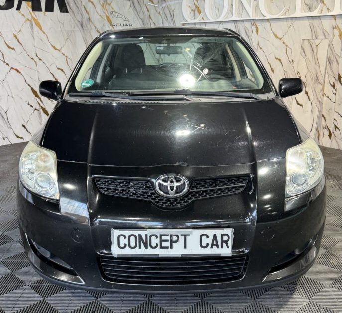 TOYOTA AURIS 1.6 LIFE 2010 - 64 755Kms - Distrib ok - Premier Main - Parfait Etat - Suivit TOYOTA