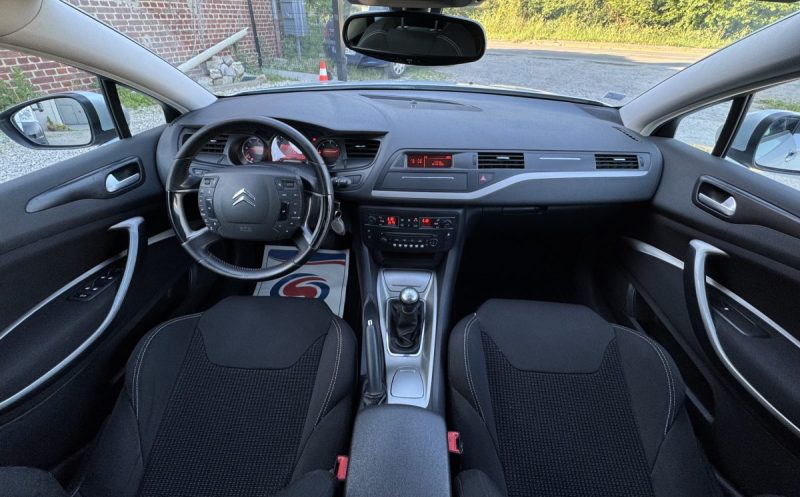 CITROEN C5 1.6 HDI 110CH PACK CONFORT 155000Km GARANTIE 6 MOIS 