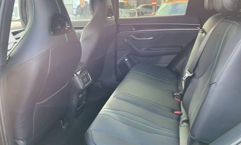 BYD SEAL U DM-i 324ch PHEV / Toit panoramique / Head-Up Display / Caméra 360 / Finition Design