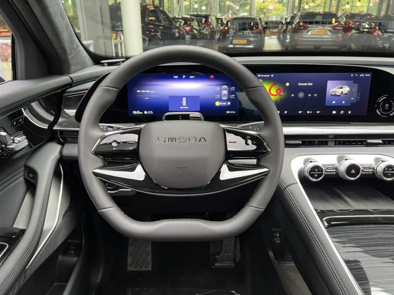 OMODA 9 SHS 535ch PHEV 4x4 / Toit panoramique / Cuir / HUD