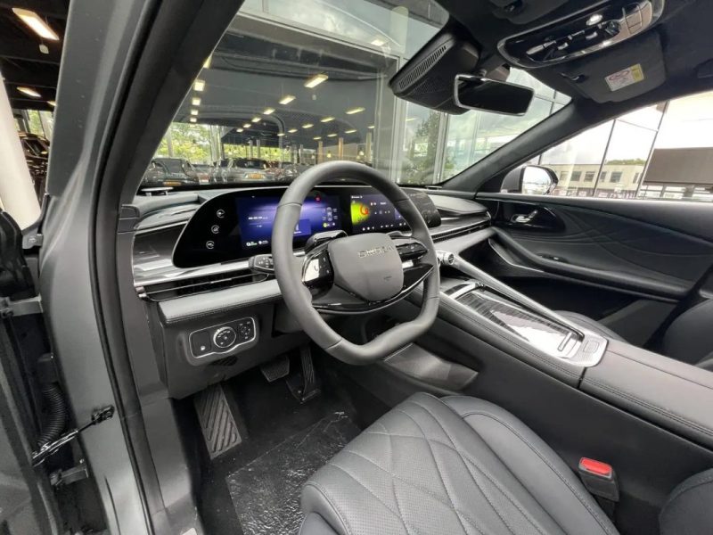 OMODA 9 SHS 535ch PHEV 4x4 / Toit panoramique / Cuir / HUD