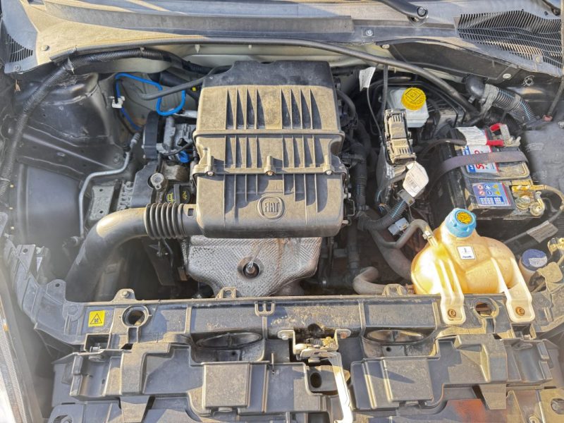 FIAT PUNTO 1.2 8V 69CH CULT 5P 2016