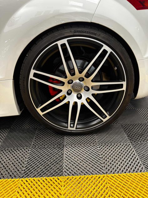 MAGNIFIQUE AUDI TT RS ROADSTER 2.5 TFSI QUATTRO 340 CH  (SUIVI D’ENTRETIEN, SONO BOSE, CARPLAY )