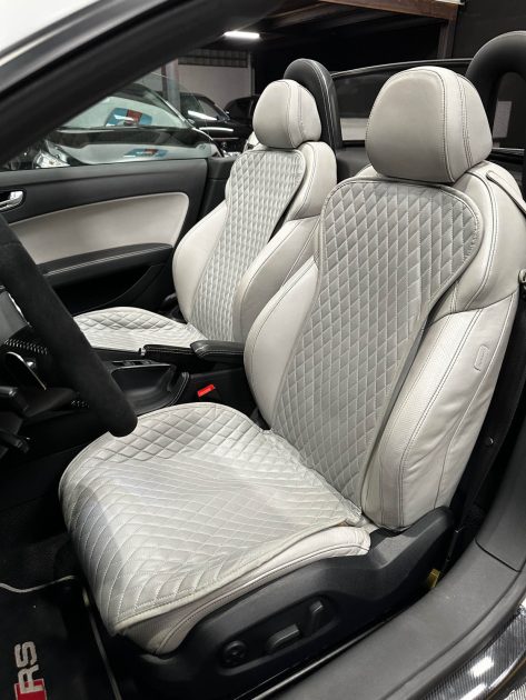 MAGNIFIQUE AUDI TT RS ROADSTER 2.5 TFSI QUATTRO 340 CH  (SUIVI D’ENTRETIEN, SONO BOSE, CARPLAY )