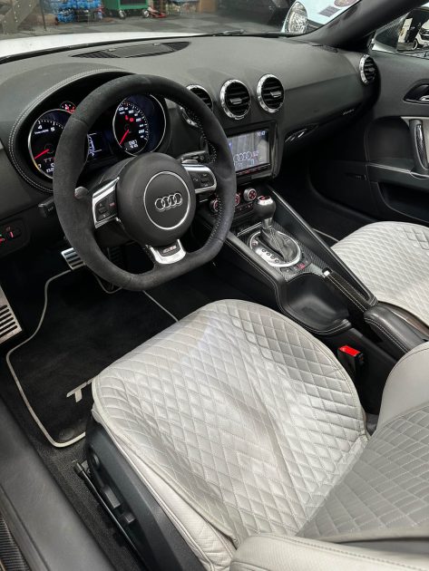 MAGNIFIQUE AUDI TT RS ROADSTER 2.5 TFSI QUATTRO 340 CH  (SUIVI D’ENTRETIEN, SONO BOSE, CARPLAY )