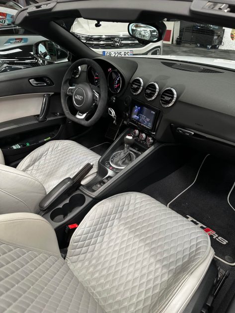 MAGNIFIQUE AUDI TT RS ROADSTER 2.5 TFSI QUATTRO 340 CH  (SUIVI D’ENTRETIEN, SONO BOSE, CARPLAY )