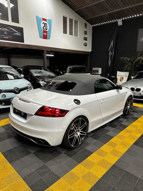 MAGNIFIQUE AUDI TT RS ROADSTER 2.5 TFSI QUATTRO 340 CH  (SUIVI D’ENTRETIEN, SONO BOSE, CARPLAY )