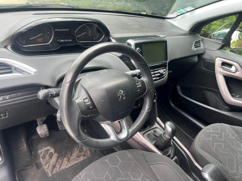 PEUGEOT 2008 1.2 82CH STYLE 2016