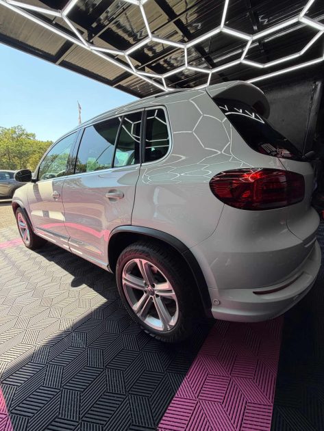 Volkswagen Tiguan Phase 2 R-Line 4Motion Boîte Auto 2.0 TDI 150ch – Garantie 12 mois