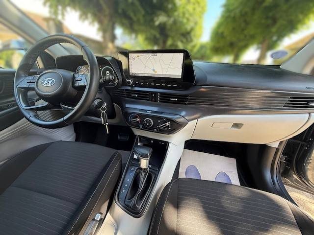 HYUNDAI I20 1.0 T-GDI 100 HYBRID 48V BUSINESS DCT-7 /1ERE MAIN / CATPLAY / CAMERA / GPS  2023