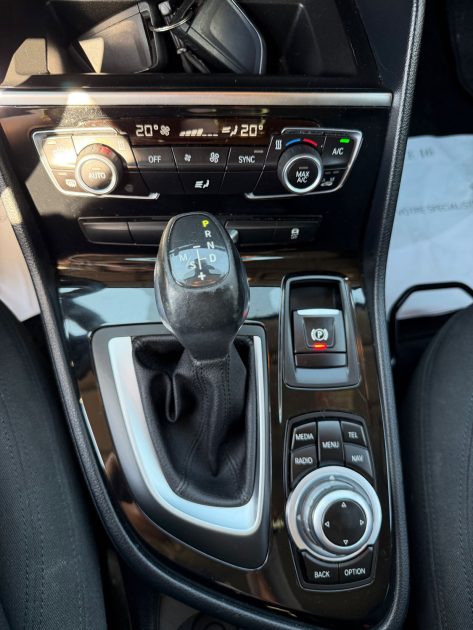 BMW SERIE 2 BUSINESS 2015