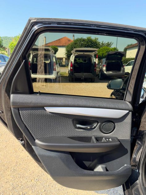 BMW SERIE 2 BUSINESS 2015