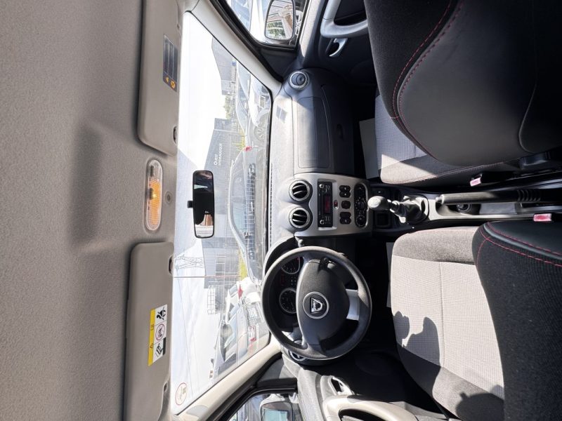 DACIA DUSTER 1.5 DCI 110CH PRESTIGE 4X2 2013