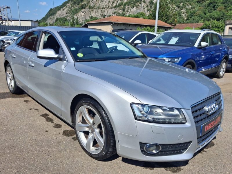 AUDI A5 SPORTBACK  2.0 TDI 143 CV AMBITION LUXE MULTITRONIC TOIT OUVRANT DISTRIBUTION OK  2010