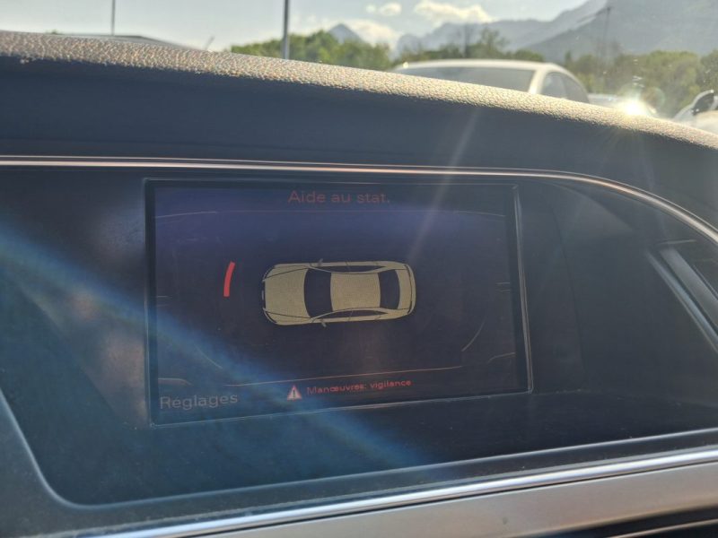 AUDI A5 SPORTBACK  2.0 TDI 143 CV AMBITION LUXE MULTITRONIC TOIT OUVRANT DISTRIBUTION OK  2010