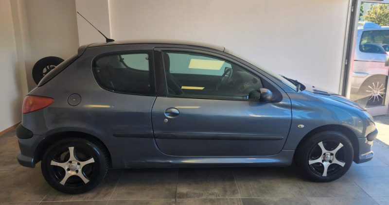 PEUGEOT 206  2007