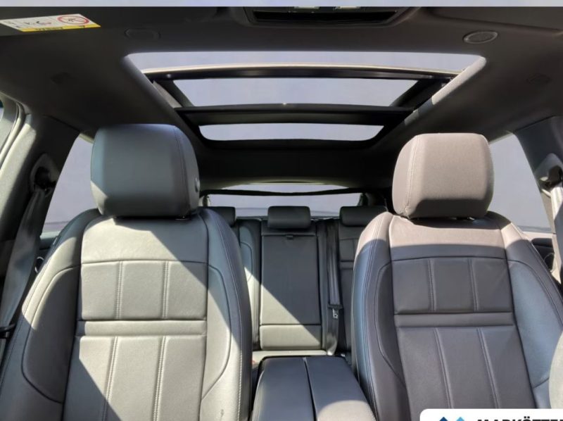 LAND ROVER RANGE ROVER EVOQUE P300E R-DYNAMIC SE 2023