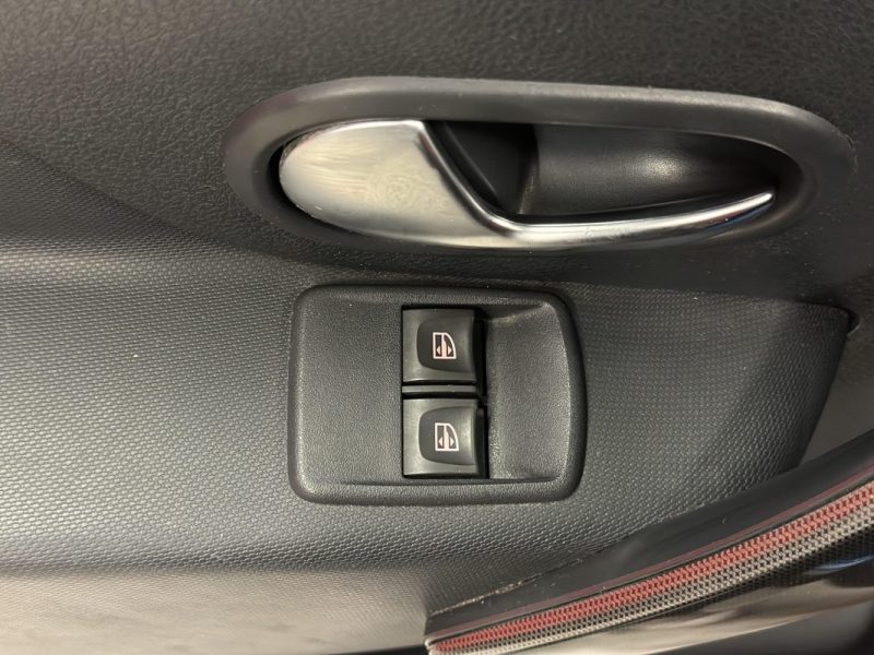 DACIA SANDERO 0.9 TCE 90cv STEPWAY CONFORT - 1ère main - Garantie 6 mois - CT OK - 