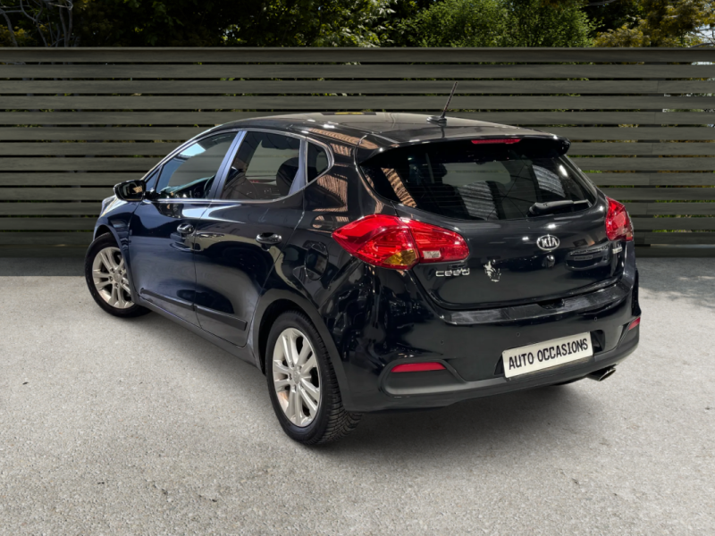 KIA CEE D 1.6 CRDI 110Ch PACK STYLE FULL OPTIONS GPS/CLIM/CAMERA