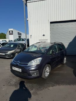 CITROEN C4 2.0 HDI 150 ch FAP MILLENIUM BMP6 7 PLACES