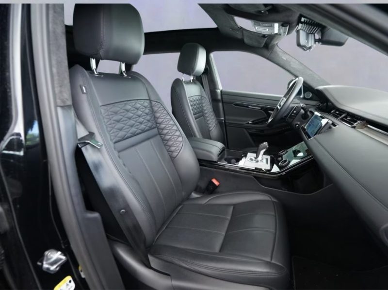 LAND ROVER RANGE ROVER EVOQUE P300E AUTOBIOGRAPHIE 2023