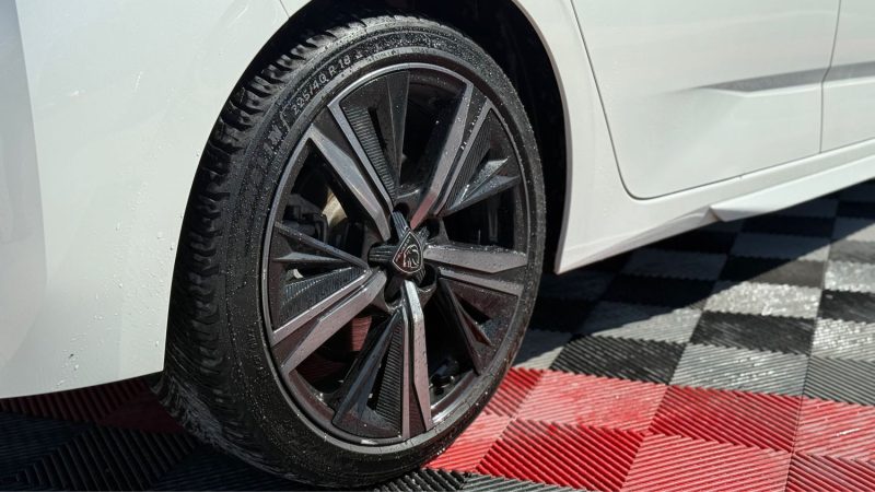 PEUGEOT 308 II 1.6 PHEV 225 GT E-EAT8  2021