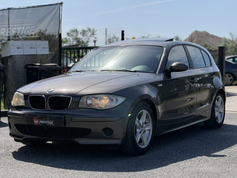 BMW SERIE 1 118i 130 CV  Boite Auto / Toit Ouvrant / Paiement 4X ou 10X Possible