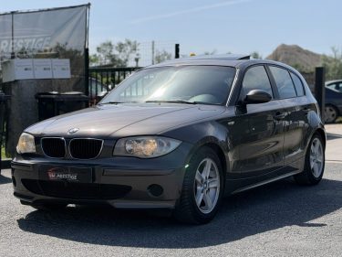 BMW SERIE 1 118i 130 CV  Boite Auto / Toit Ouvrant / Paiement 4X ou 10X Possible
