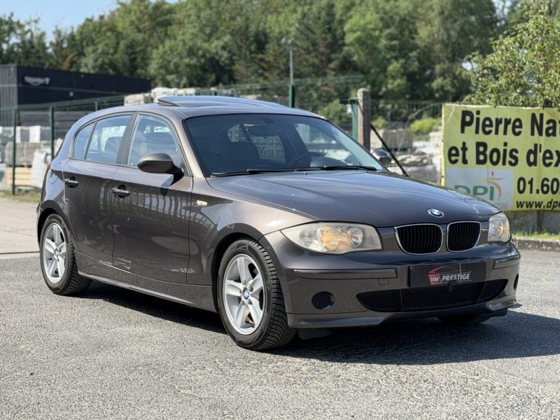 BMW SERIE 1 118i 130 CV  Boite Auto / Toit Ouvrant / Paiement 4X ou 10X Possible