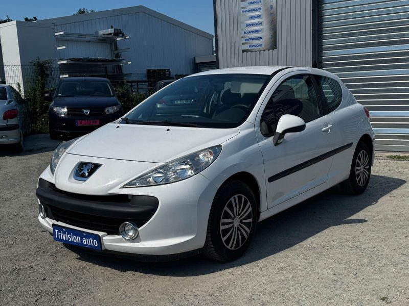 PEUGEOT 207 1.4  75CH URBAN MOVE 2009