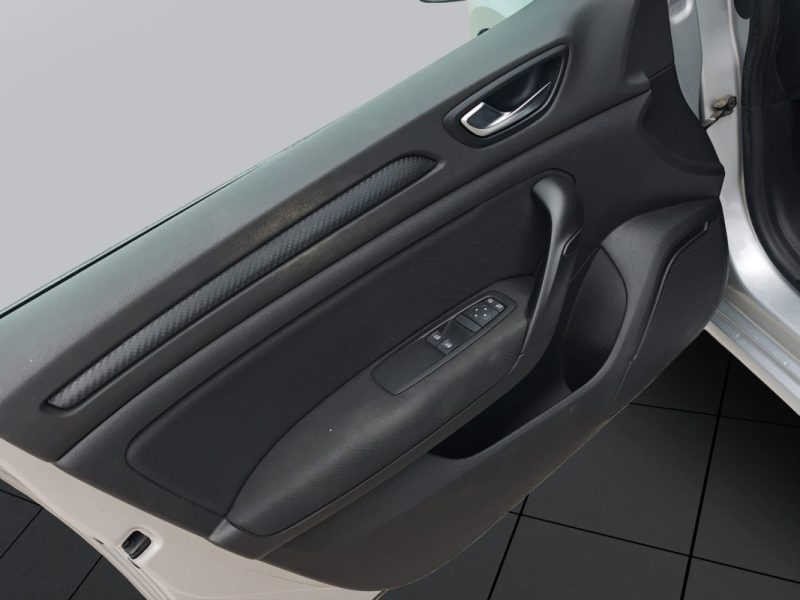 RENAULT MEGANE IV 1.5 DCI 110 BUSINESS 