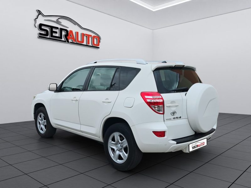 TOYOTA RAV4 150 D-4D LECAP 2WD 