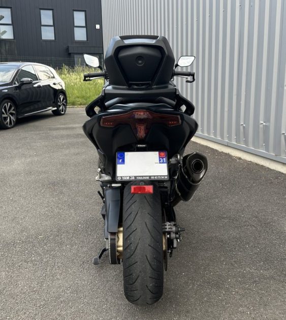 YAMAHA T-MAX 560 2024 - Ligne AKRAPOVIC