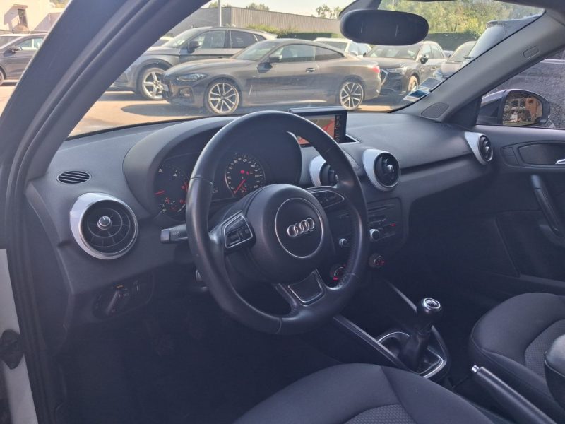 AUDI A1 1.6 TDI 90 CV S LINE ECRAN GPS  