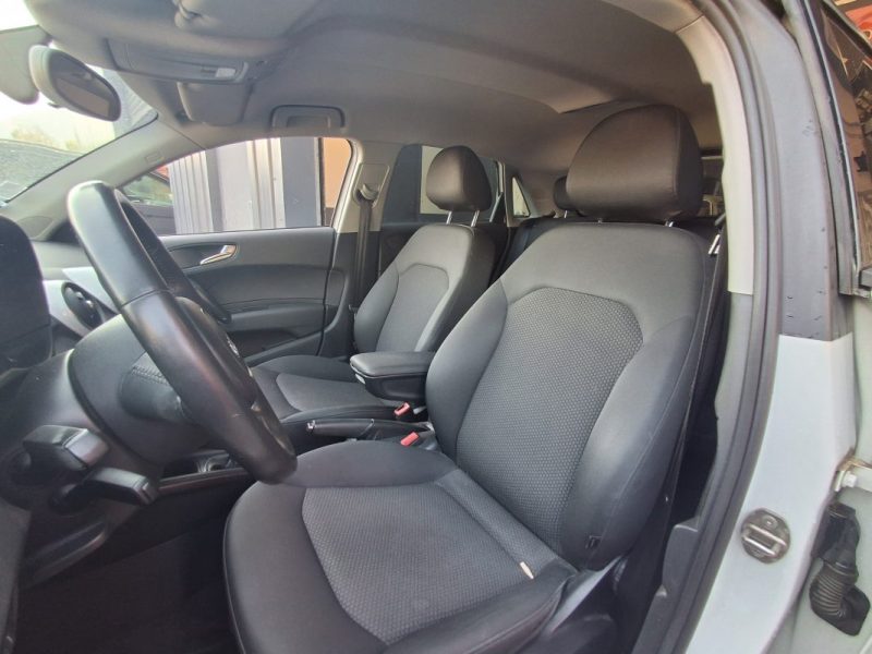 AUDI A1 1.6 TDI 90 CV S LINE ECRAN GPS  