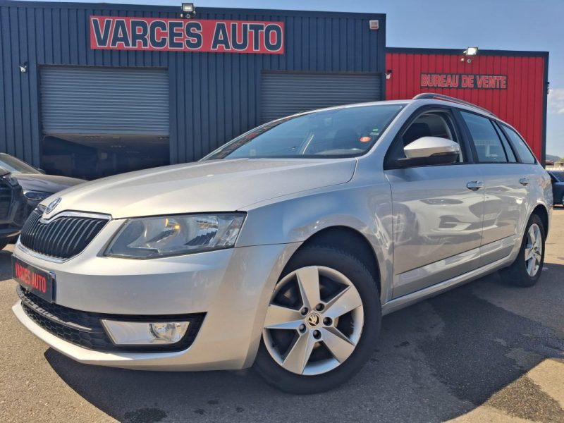 SKODA OCTAVIA COMBI  1.6 TDI 105 CV GREENTEC BVM 