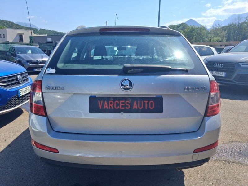 SKODA OCTAVIA COMBI  1.6 TDI 105 CV GREENTEC BVM 