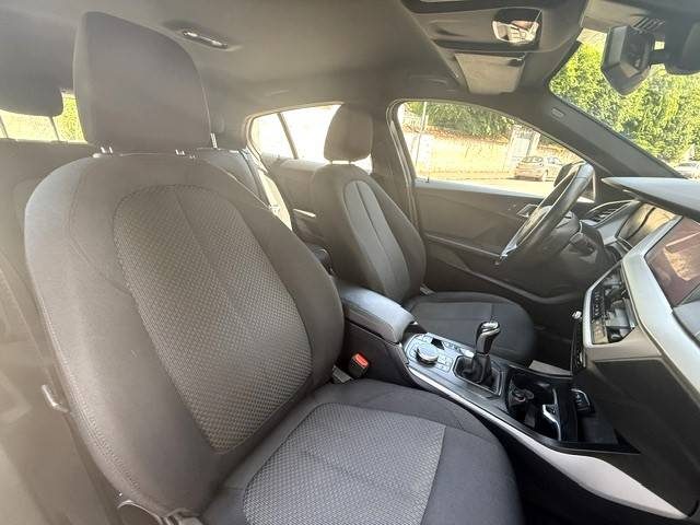 B.M.W. SERIE 1 F40 BUSINESS DESIGN / 1ERE MAIN / GPS / CAMERA RECUL  / CARPLAY 116D 2021