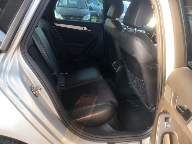 AUDI A4 AVANT V6 3.0 TDI 204 AMBIENTE MULTITRONIC 2012