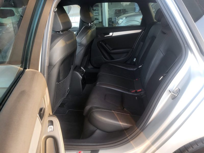 AUDI A4 AVANT V6 3.0 TDI 204 AMBIENTE MULTITRONIC 2012