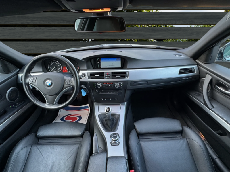 BMW 330 D 3.0d 245CV PACK SPORT FULL OPTIONS GPS/CLIM/CUIR/XENON  