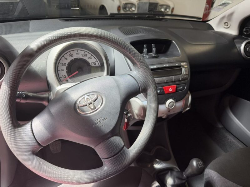 TOYOTA AYGO 1.0 68cv 