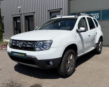 DACIA DUSTER TCE 125ch - ENTRETIENT COMPLET - Radar de recul- PRESTIGE - ATTELAGE - 2016 -