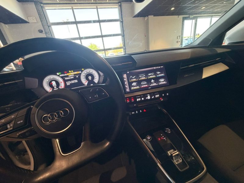 AUDI A3 30 TDI 116 S TRONIC DESIGN / ENTRETIEN AUDI 2022